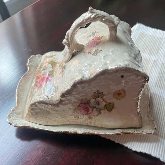 S.F & Co England Victorian Covered Cheese Dish - Picture 4 of 11